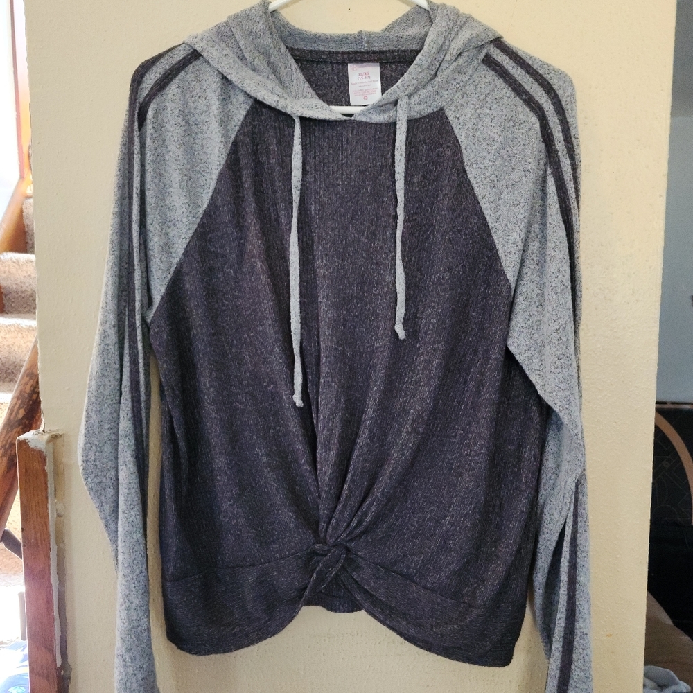 Cropped hoodie